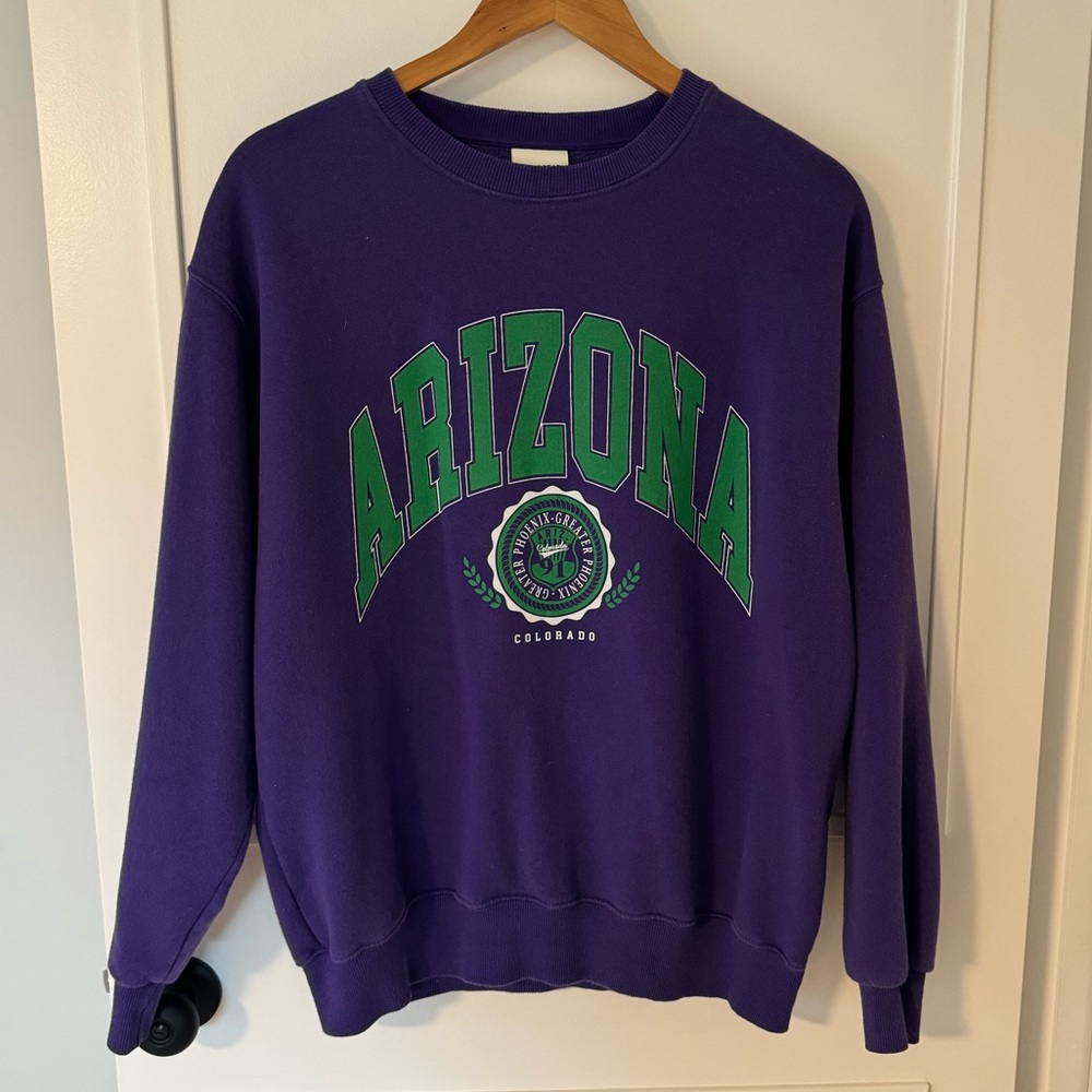 Pull&Bear Purple Arizona Crewneck Sweatshirt
